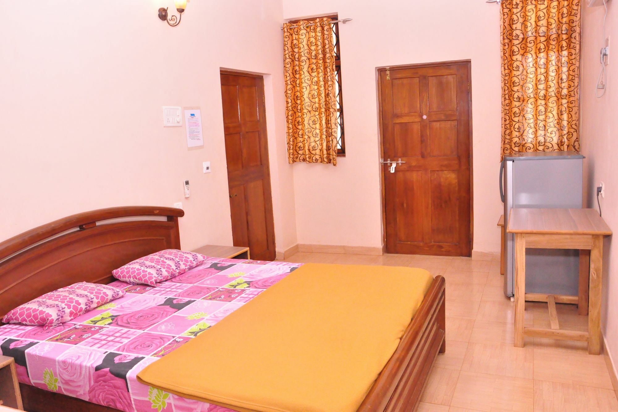Anjuna Blue Resort Luaran gambar