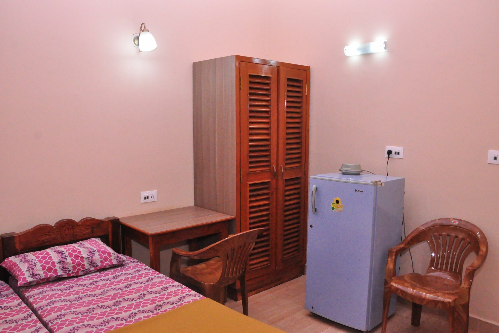 Anjuna Blue Resort Luaran gambar