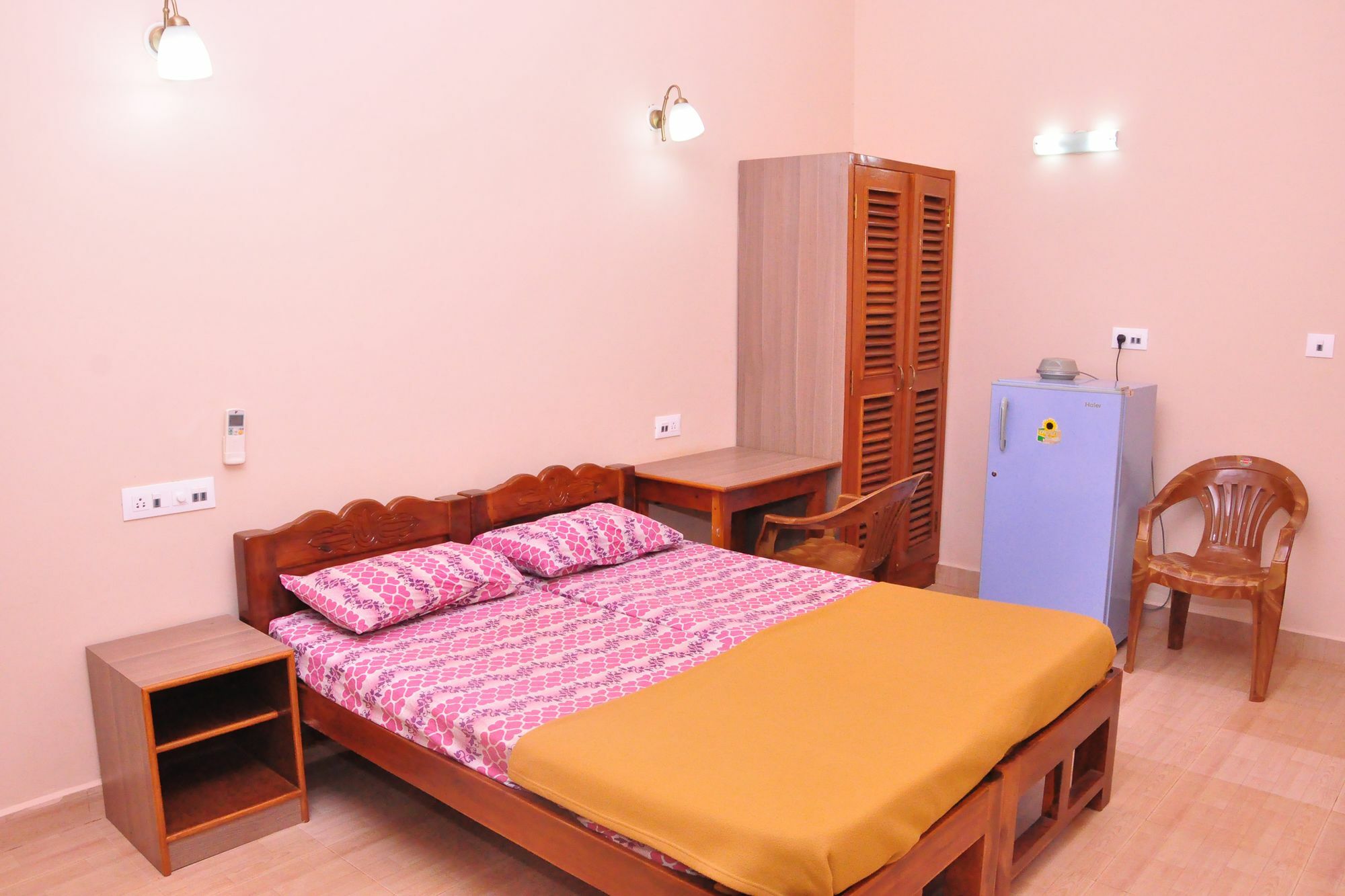 Anjuna Blue Resort Luaran gambar